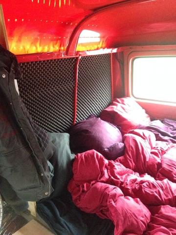 transitmk1bett2 640x480 - Ausbau Van /  Van Conversion